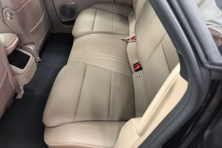 Used Avatr 12 2025 Updated Ultra All-Electric Four-Wheel Drive Left Rear Seat