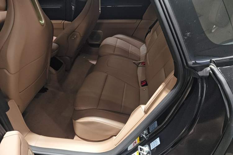Used Avatr 12 2025 Updated Max Pure Electric Version Four-Wheel Drive Left Rear Seat