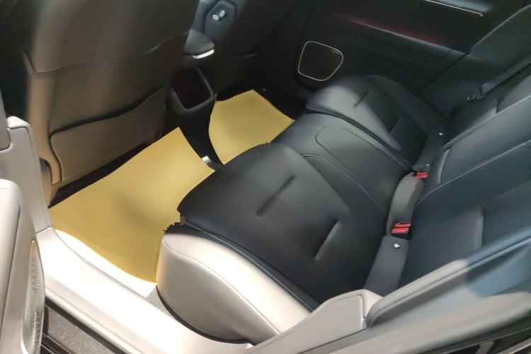 Used Avatr 12 2025 Year Updated Max All-Electric Version Left Rear Seat