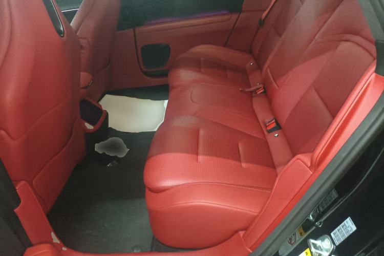 Used Avatr 12 2025 Refresh Master All-Electric Four-Wheel Drive Left Rear Seat