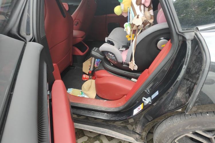 Used Avatr 12 2025 Year Updated Max All-Electric Version Left Rear Seat