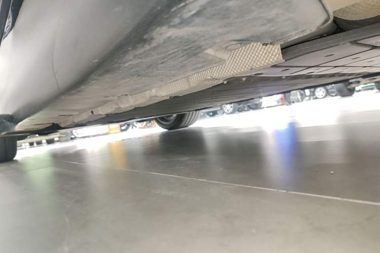 Used Avatr 12 2025 Ultra Extended-Range Edition Left Side Sill