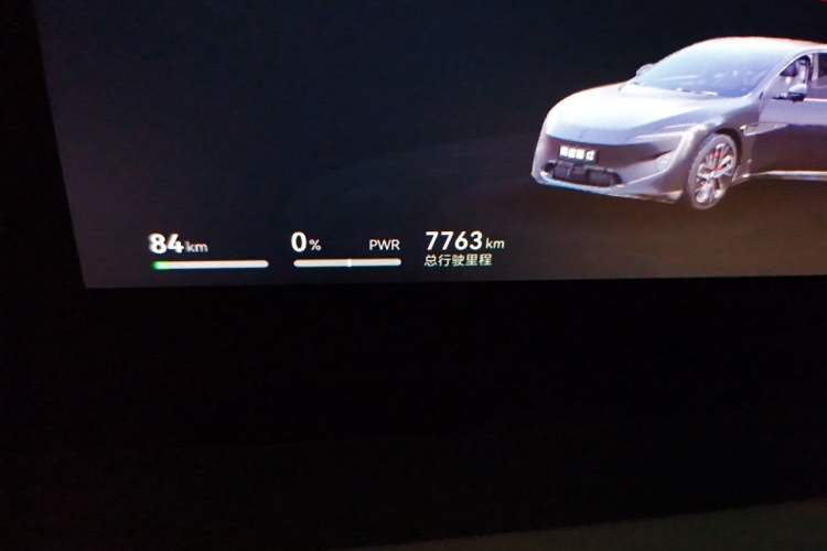 Used Avatr 12 2025 Max All-Electric Version Odometer Close Up