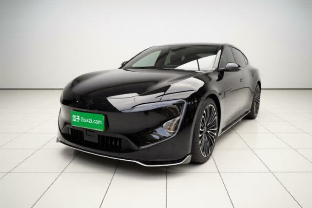 Ojetý Avatr 12 2025 Refresh Master All-Electric Four-Wheel Drive