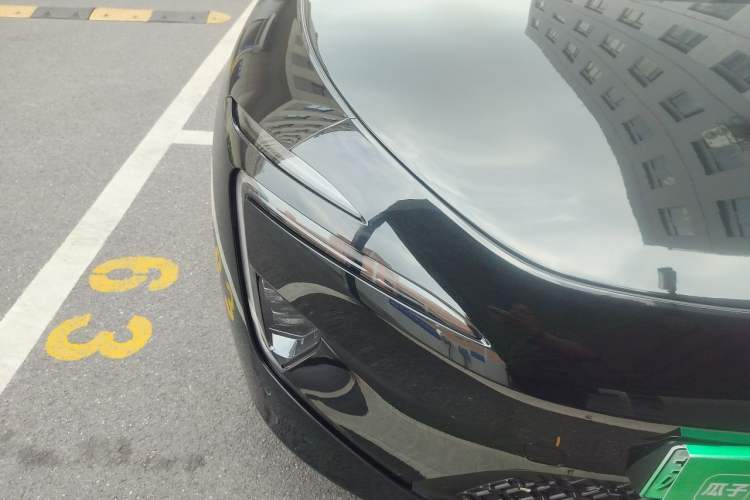 Used Avatr 12 2025 Max Extended-Range Edition Right Front Headlight