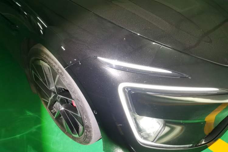 Used Avatr 12 2025 Max Extended-Range Edition Right Front Headlight