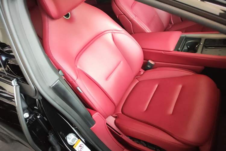 Used Avatr 12 2025 Refresh Max Extended-Range Version Right Front Seat