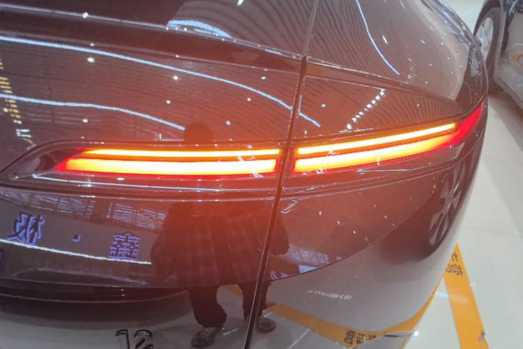 Used Avatr 12 2025 Refresh Max Extended-Range Version Right Rear Taillight