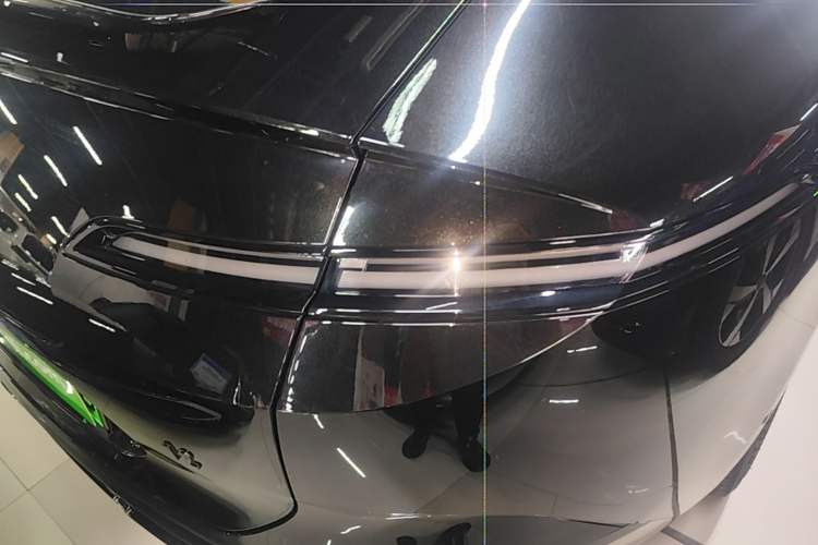 Used Avatr 12 2025 Max Extended-Range Edition Right Rear Taillight