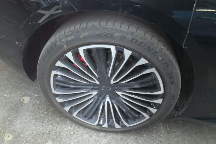 Used Avatr 12 2025 Ultra Extended-Range Edition Right Rear Wheel Hub