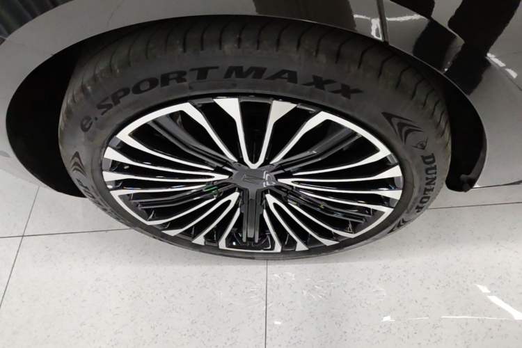 Used Avatr 12 2025 Max All-Electric Version Right Rear Wheel Hub
