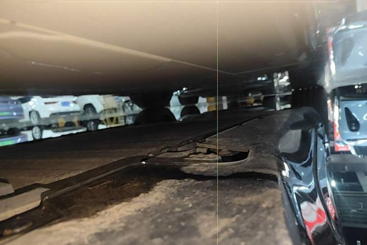 Used Avatr 12 2025 Max Extended-Range Edition Right Side Sill