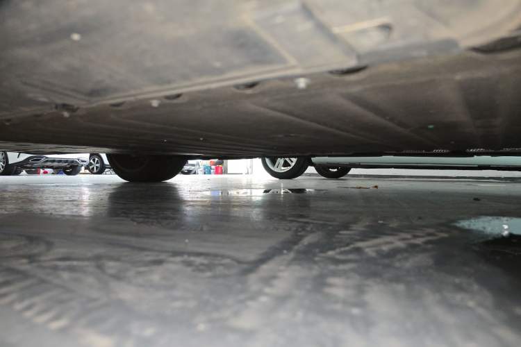 Used Avatr 12 2025 Ultra Extended-Range Edition Right Side Sill