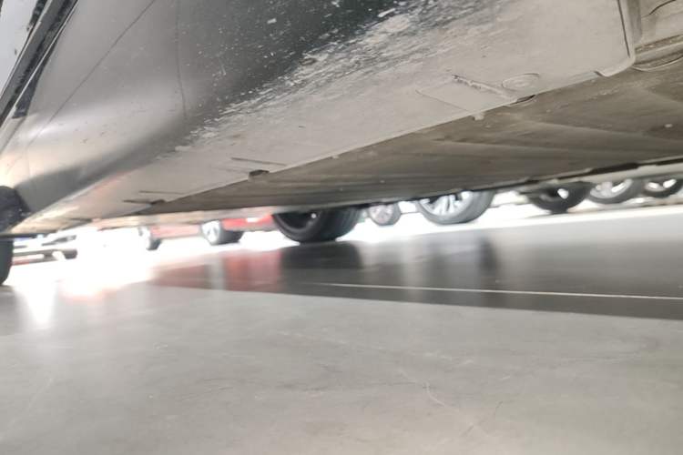 Used Avatr 12 2025 Ultra Extended-Range Edition Right Side Sill