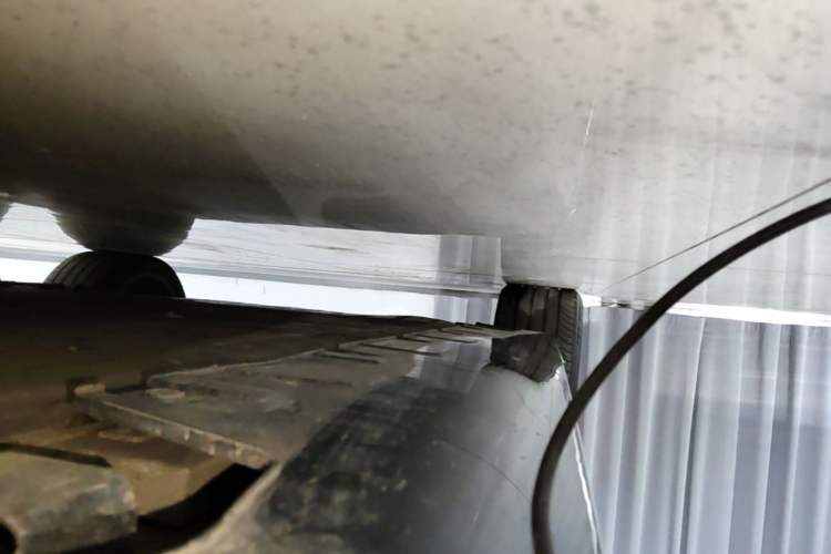 Used Avatr 12 2025 Updated Ultra All-Electric Four-Wheel Drive Right Side Sill