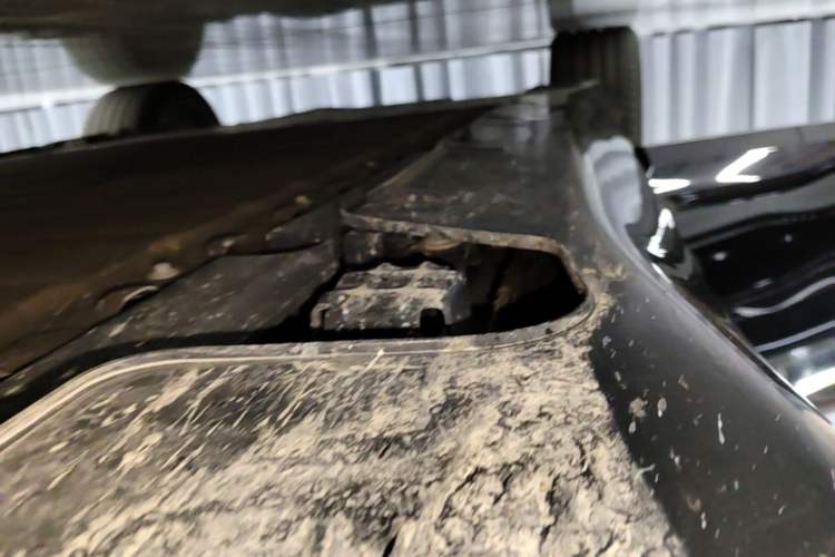 Used Avatr 12 2025 Ultra Extended-Range Edition Right Side Sill