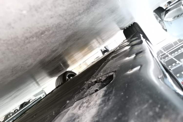 Used Avatr 12 2025 Refresh Max Extended-Range Version Right Side Sill