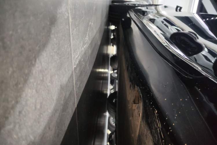 Used Avatr 12 2025 Refresh Max Extended-Range Version Right Side Sill
