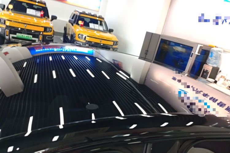 Used Avatr 12 2025 Ultra Extended-Range Edition Roof