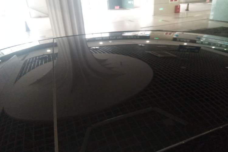 Used Avatr 12 2025 Ultra Extended-Range Edition Roof