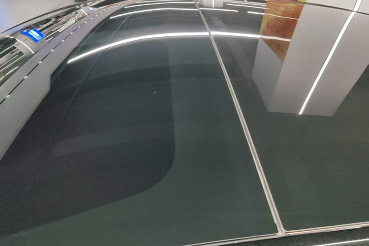 Used Avatr 12 2025 Ultra Extended-Range Edition Roof