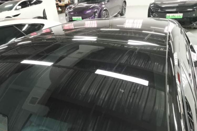 Used Avatr 12 2025 Ultra Extended-Range Edition Roof