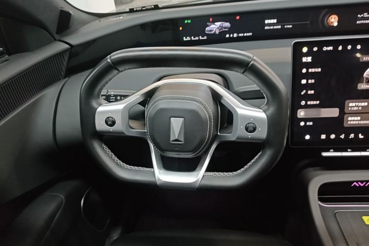 Used Avatr 12 2025 Ultra Extended-Range Edition Steering Wheel