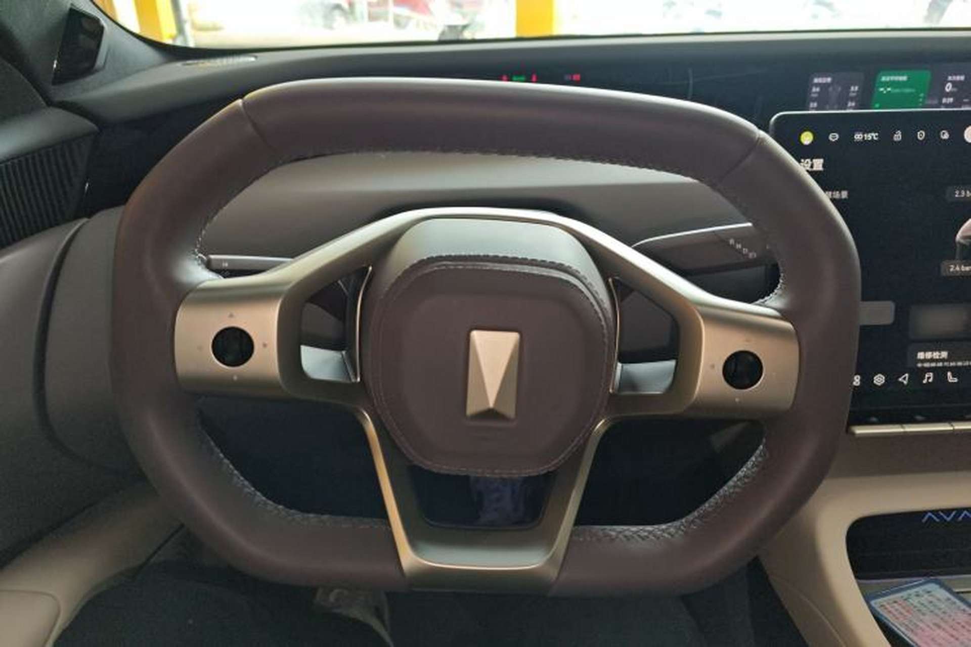Used Avatr 12 2025 Ultra Extended-Range Edition Steering Wheel