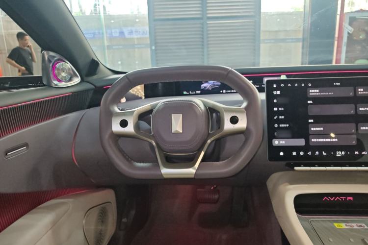 Used Avatr 12 2025 Year Updated Max All-Electric Version Steering Wheel