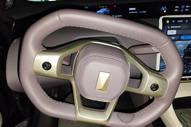 Used Avatr 12 2025 Max All-Electric Version Steering Wheel