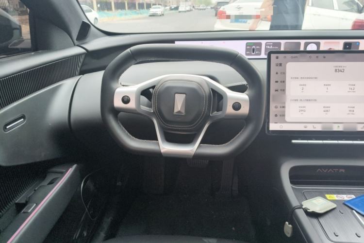 Used Avatr 12 2025 Ultra Extended-Range Edition Steering Wheel