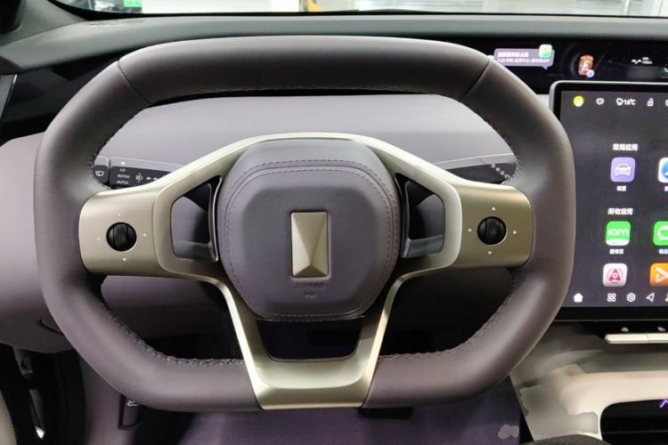 Used Avatr 12 2025 Max All-Electric Version Steering Wheel