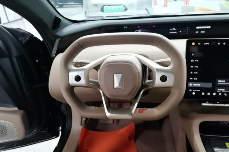 Used Avatr 12 2025 Updated Ultra All-Electric Four-Wheel Drive Steering Wheel