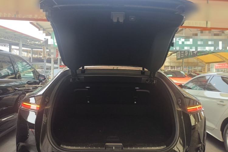 Used Avatr 12 2025 Year Updated Ultra Extended-Range Version Trunk