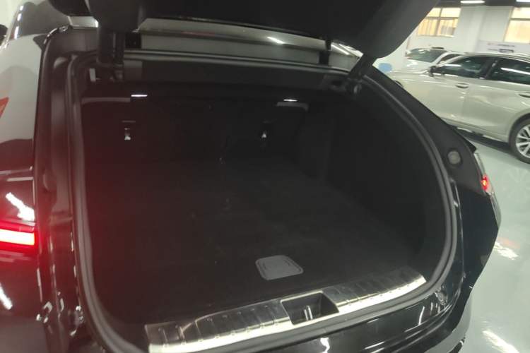 Used Avatr 12 2025 Max Extended-Range Edition Trunk