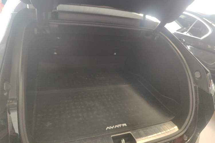 Used Avatr 12 2025 Max Extended-Range Edition Trunk