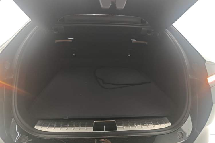 Used Avatr 12 2025 Updated Ultra All-Electric Four-Wheel Drive Trunk