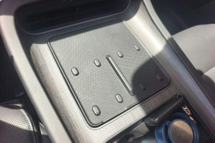 Used Avatr 12 2025 Max Extended-Range Edition Vehicle Key