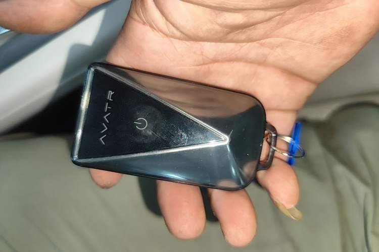 Used Avatr 12 2025 Updated Ultra All-Electric Four-Wheel Drive Vehicle Key