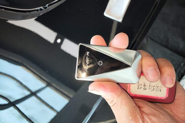 Used Avatr 12 2025 Refresh Max Extended-Range Version Vehicle Key