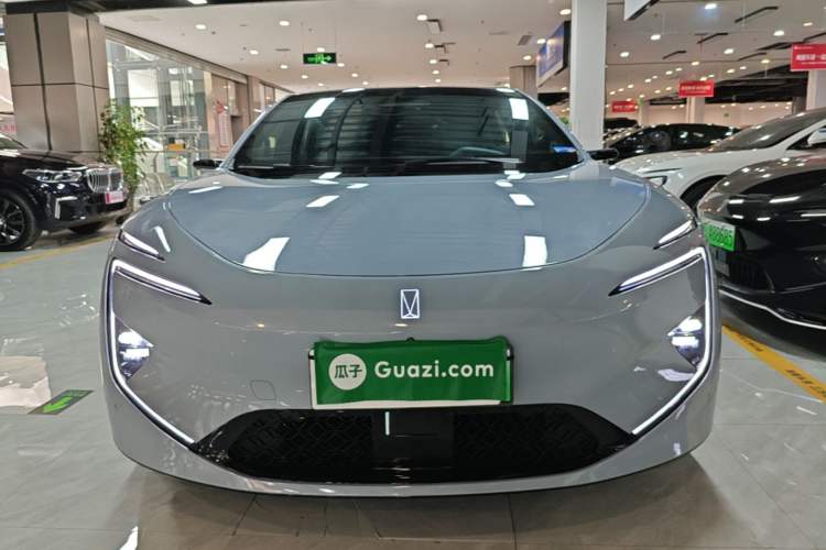 Used Avatr 12 2025 Ultra Extended-Range Edition Front