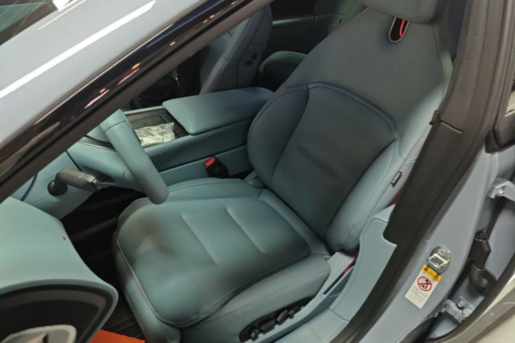 Used Avatr 12 2025 Ultra Extended-Range Edition Left Front Seat