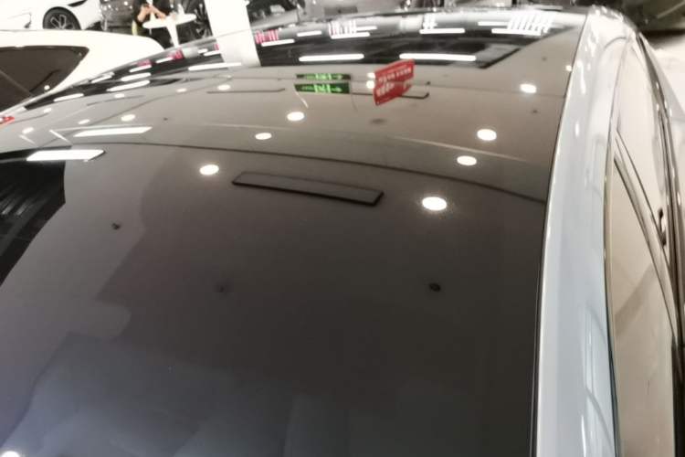 Used Avatr 12 2025 Ultra Extended-Range Edition Roof