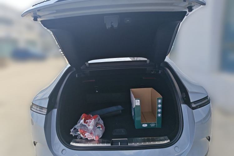 Used Avatr 12 2025 Year Updated Max All-Electric Version Trunk
