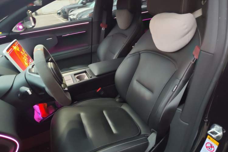 Used Avatr 12 2025 Max Extended-Range Edition Left Front Seat