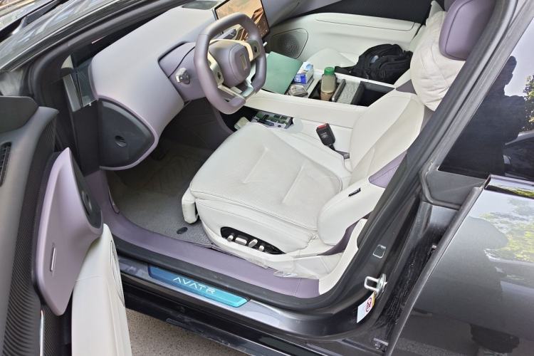 Used Avatr 12 2025 Max Extended-Range Edition Driver Seat