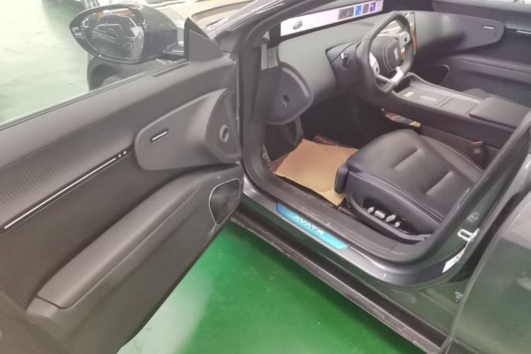 Used Avatr 12 2025 Ultra Extended-Range Edition Driver Seat