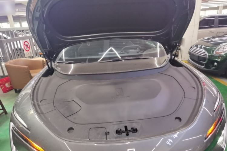 Used Avatr 12 2025 Ultra Extended-Range Edition Engine Bay