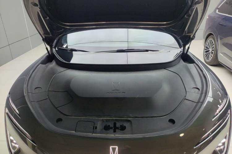 Used Avatr 12 2025 Ultra Extended-Range Edition Engine Bay