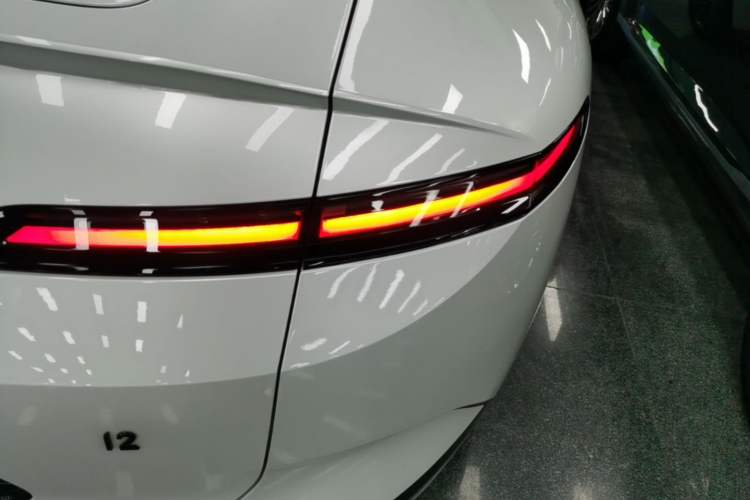Used Avatr 12 2025 Ultra Extended-Range Edition Exterior 3